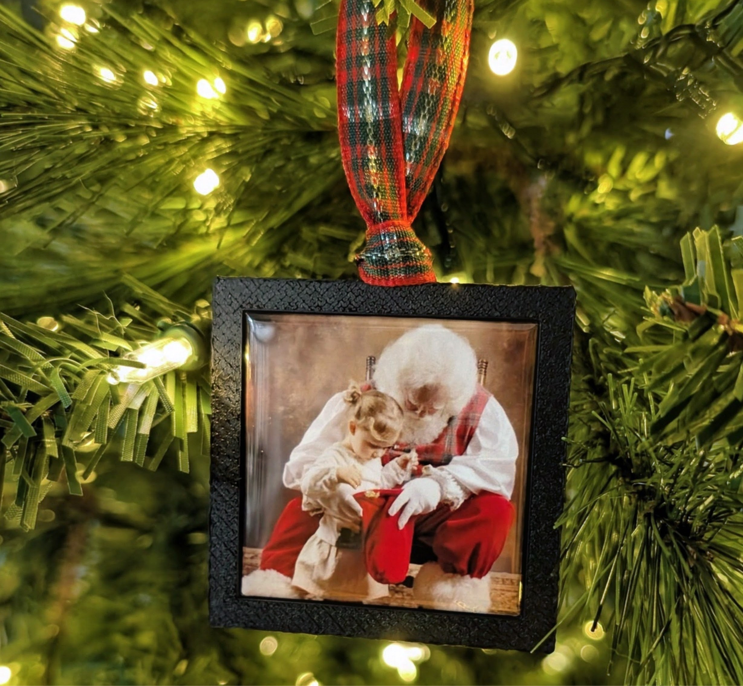 Interchangeable Ornament Holder